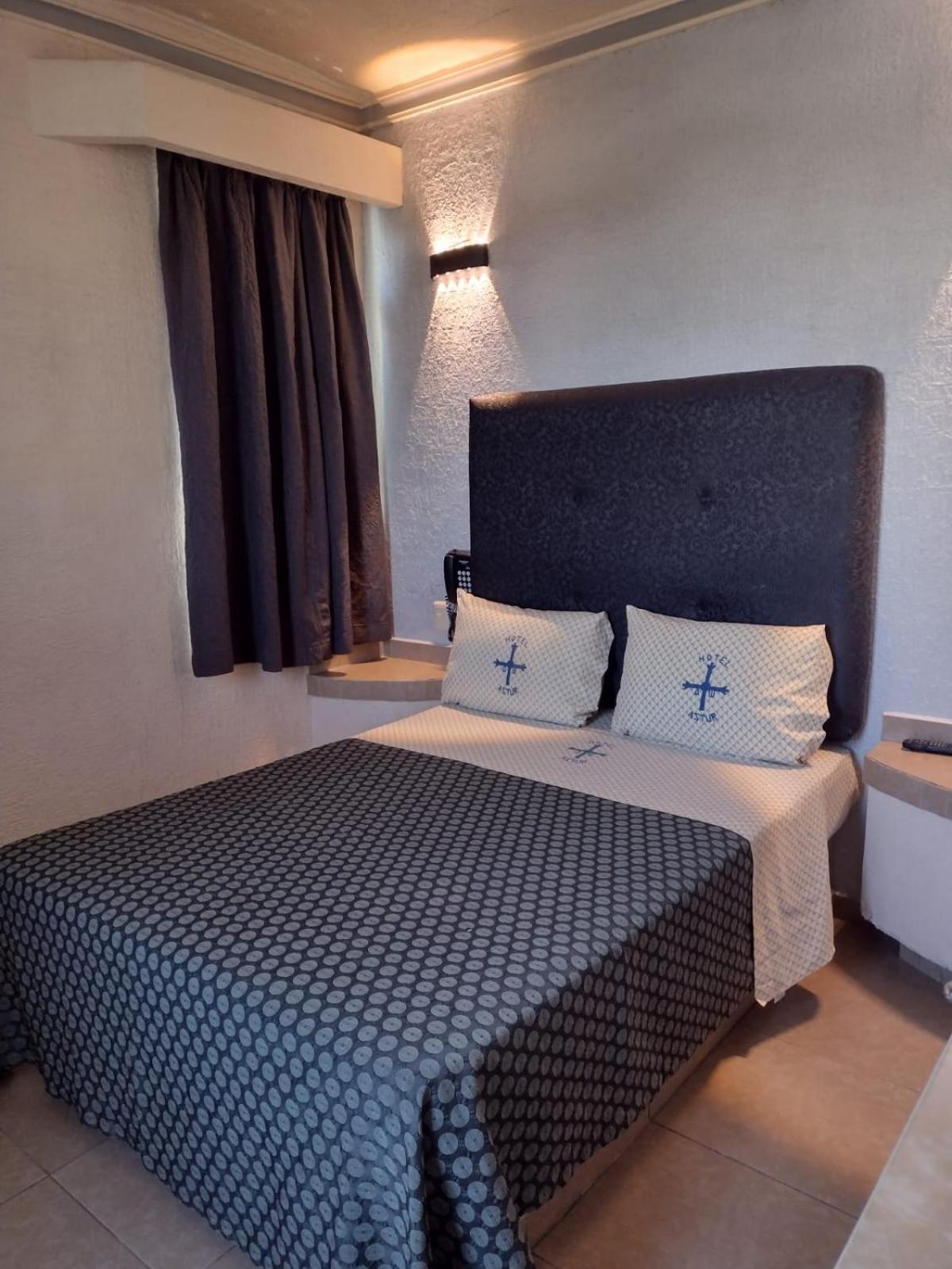 Hotel Astur (Adults Only) Guadalajara Zewnętrze zdjęcie