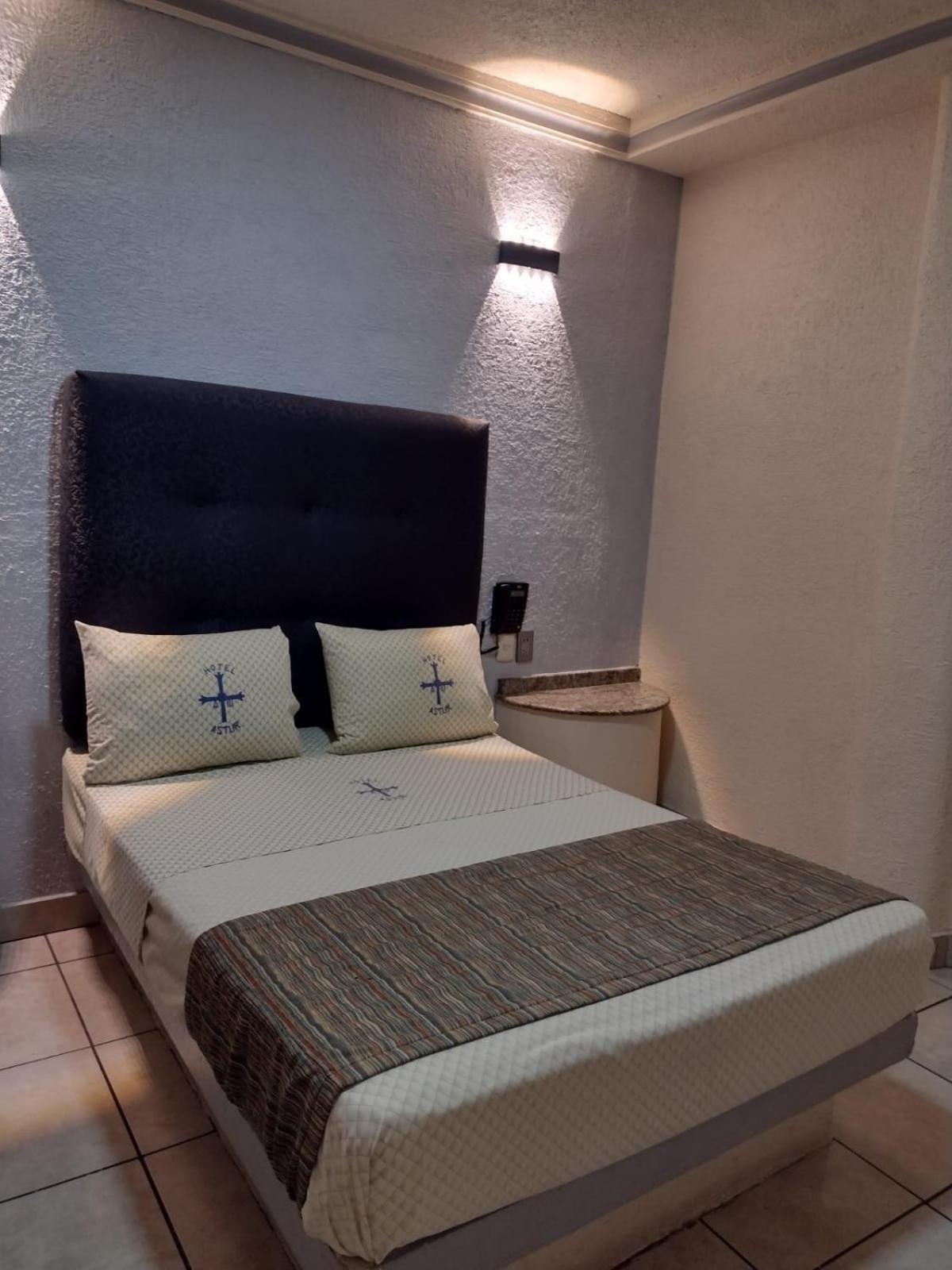 Hotel Astur (Adults Only) Guadalajara Zewnętrze zdjęcie